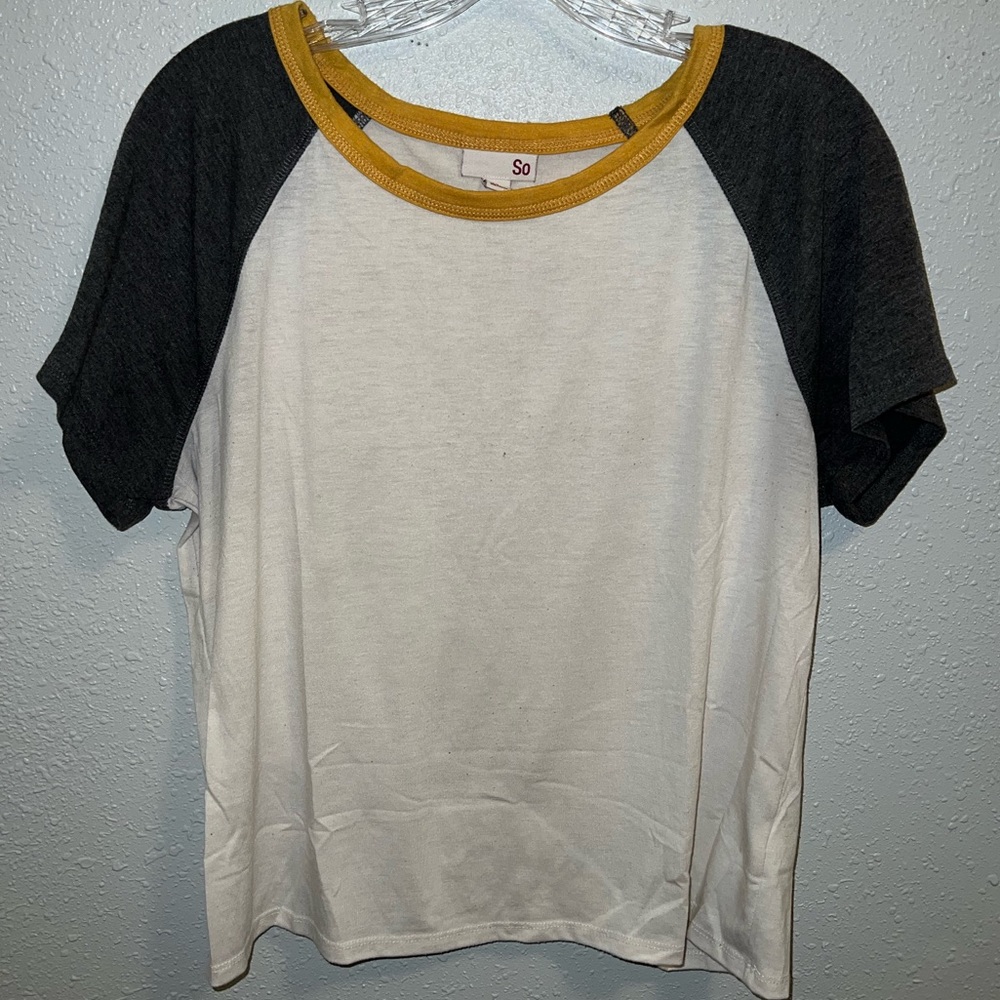 Juniors Crop Top